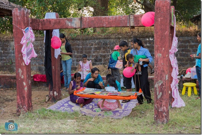 Aldona_Reading_in_the_Park_Bookworm-Goa-Nijugrapher-images-by-Niju_Mohan-39-untitled-DSC_7787