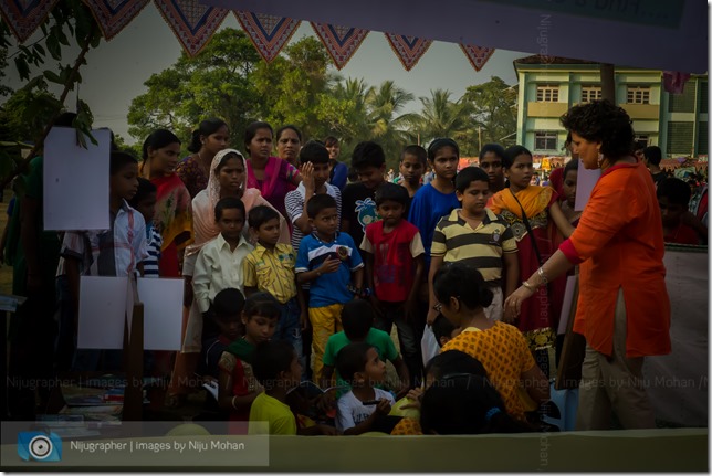 Aldona-Fete-Bookworm-Nijugrapher-images-by-Niju_Mohan-3-D600-DSC_8434