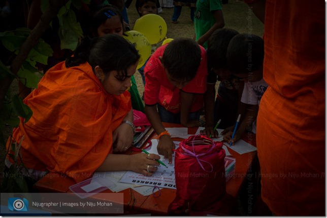 Aldona-Fete-Bookworm-Nijugrapher-images-by-Niju_Mohan-17-D600-DSC_8464