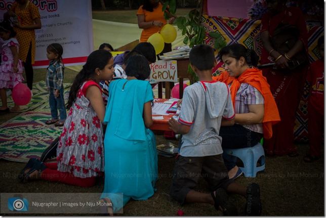 Aldona-Fete-Bookworm-Nijugrapher-images-by-Niju_Mohan-22-D600-DSC_8483